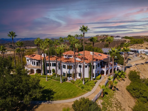 20620 Sierra Soto Rd, Murrieta, CA 92562